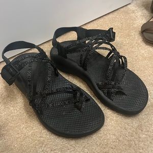 Women’s 3 Strap Chacos size 8